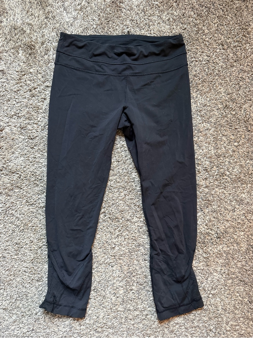 Lululemon Black Cropped Athletic Leggings
